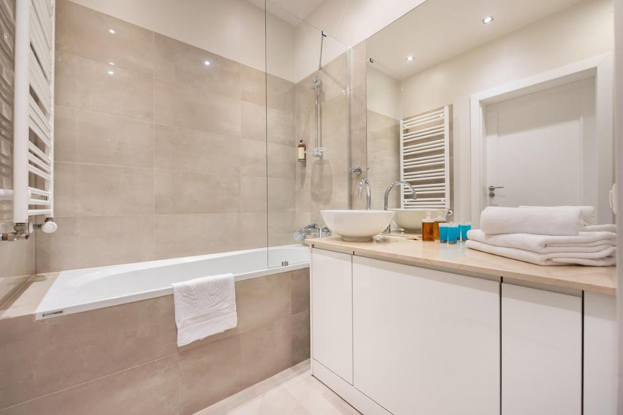 Magazynowa Classy Apartment วอร์ซอ ภายนอก รูปภาพ