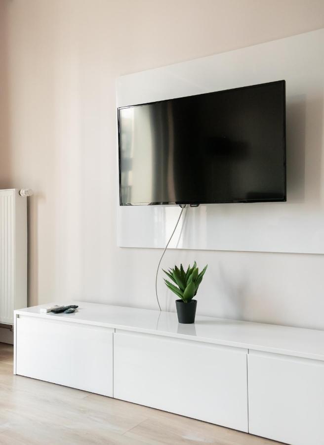 Magazynowa Classy Apartment วอร์ซอ ภายนอก รูปภาพ